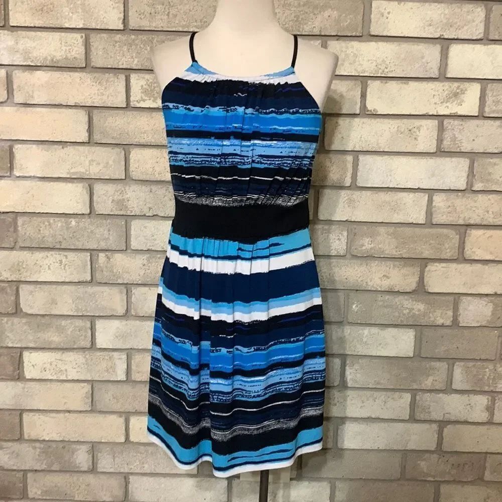 3for$20 between mini and midi  dress 8p